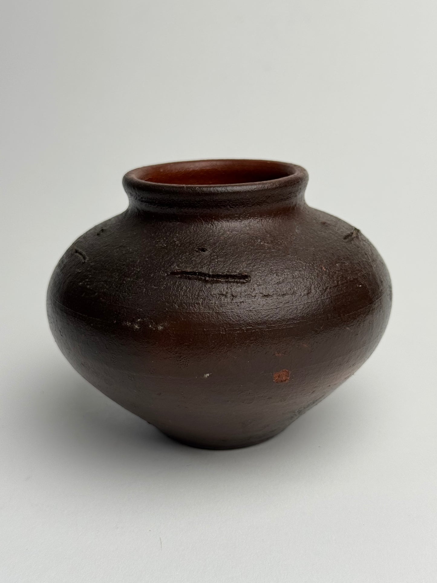 Small Deep Brown Vintage Pot