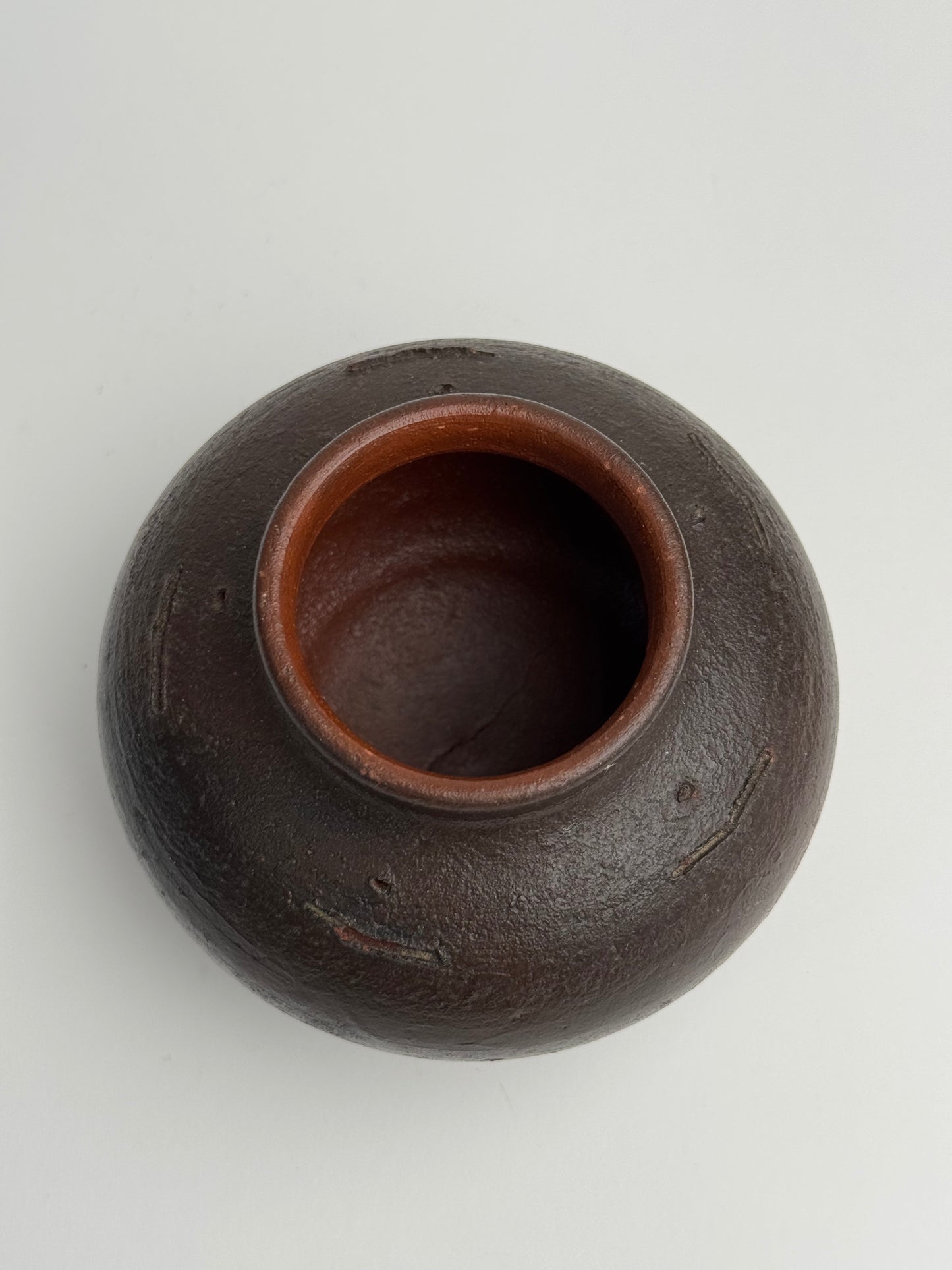 Small Deep Brown Vintage Pot