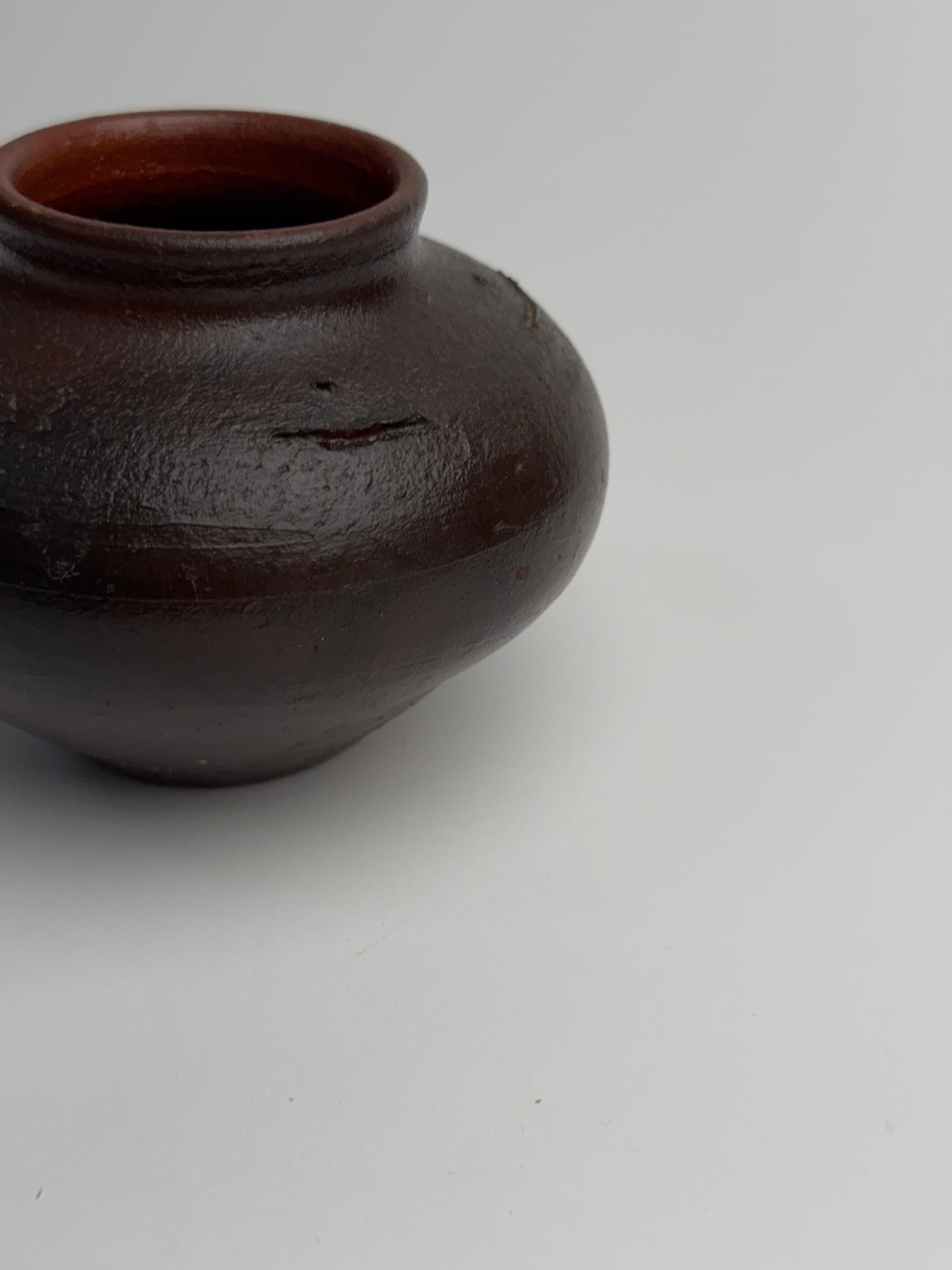 Small Deep Brown Vintage Pot