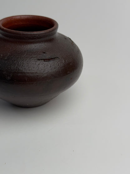 Small Deep Brown Vintage Pot