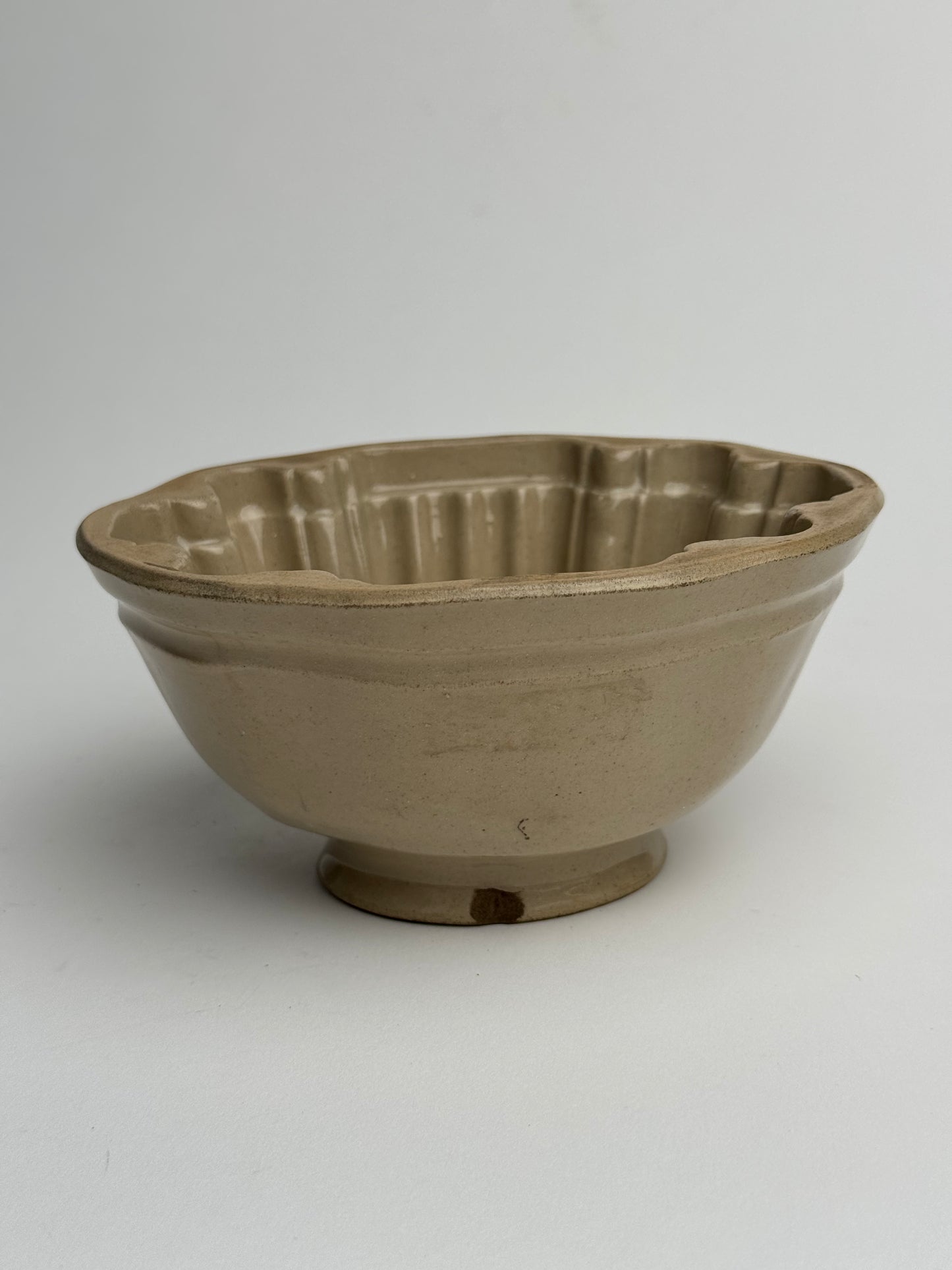 Small Vintage Jelly Mould