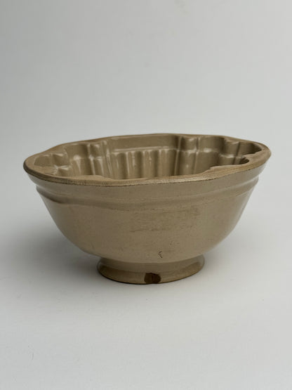 Small Vintage Jelly Mould