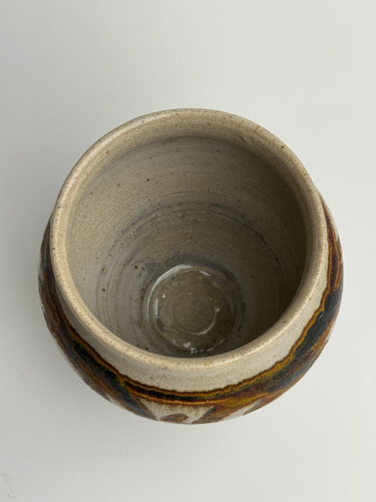 Warm Brown Pattern Tapered Pot
