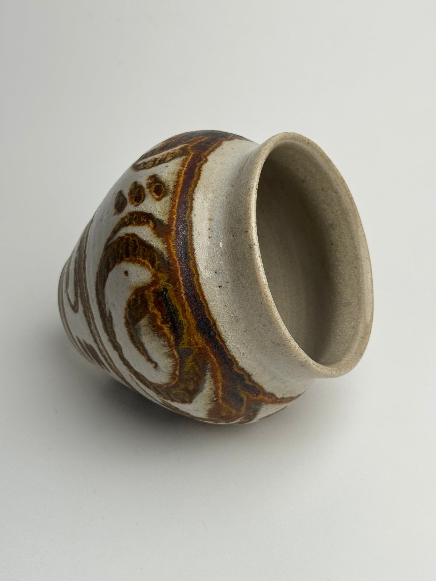 Warm Brown Pattern Tapered Pot