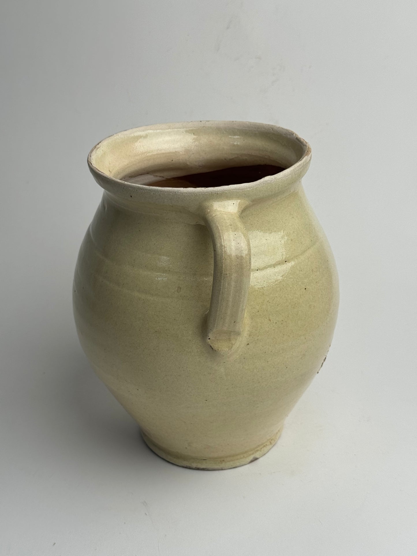 Cream/Butter Yellow Twin Handled Pot
