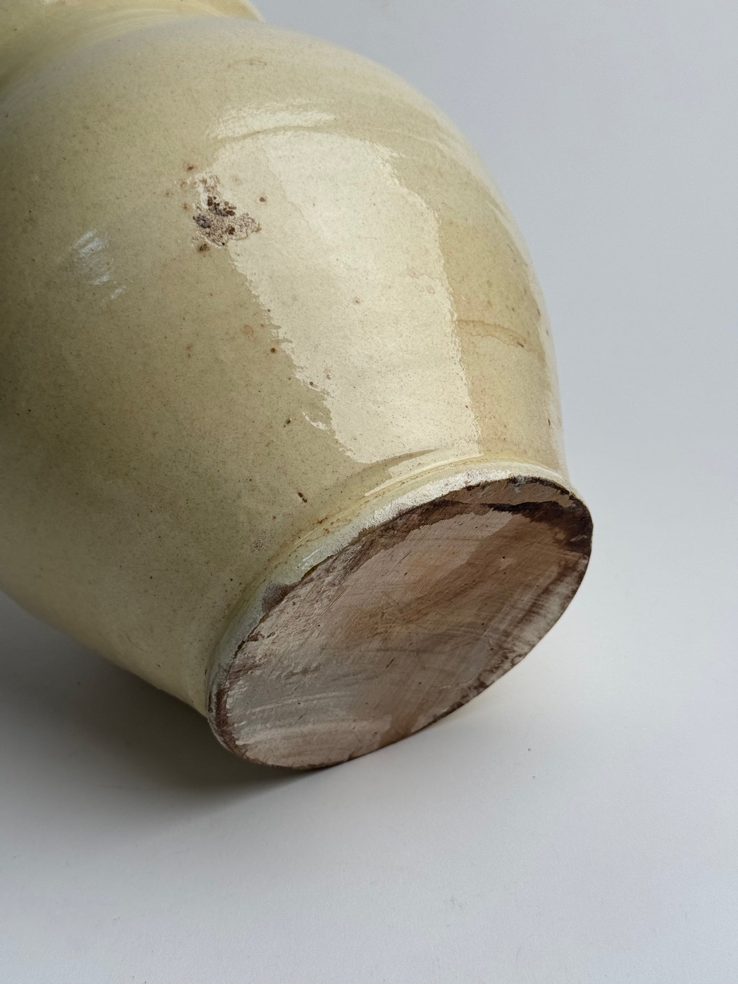 Cream/Butter Yellow Twin Handled Pot