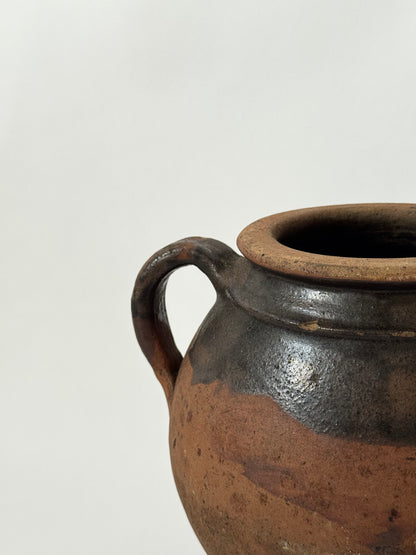 Twin Handled Round French Vessel