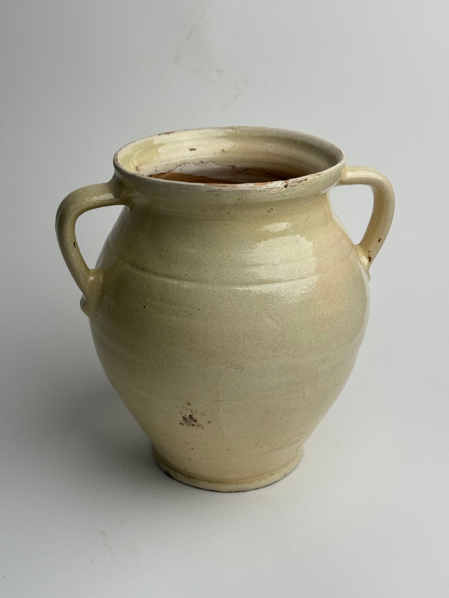 Cream/Butter Yellow Twin Handled Pot