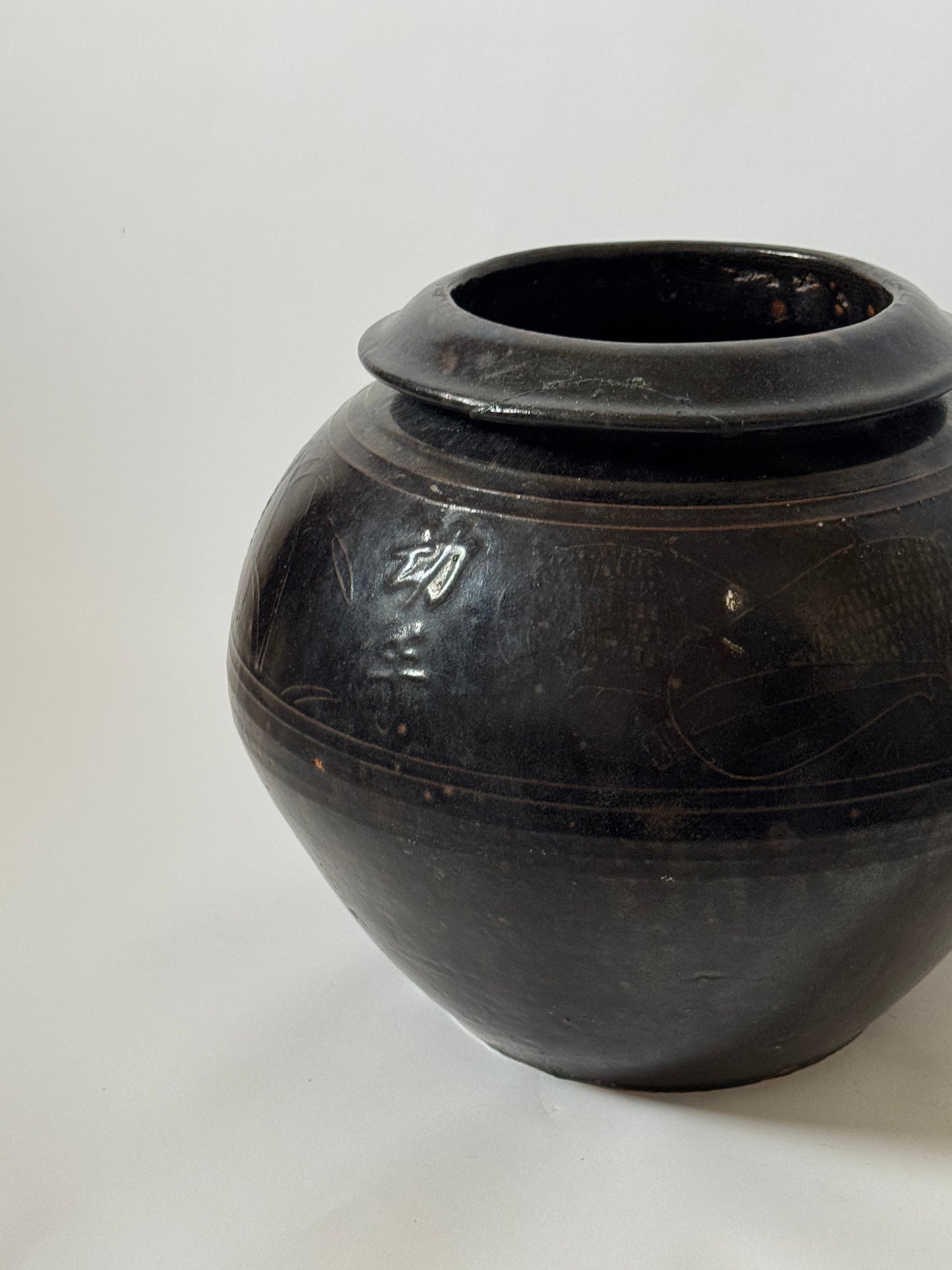 Large Dark South Asian Rounded Pot