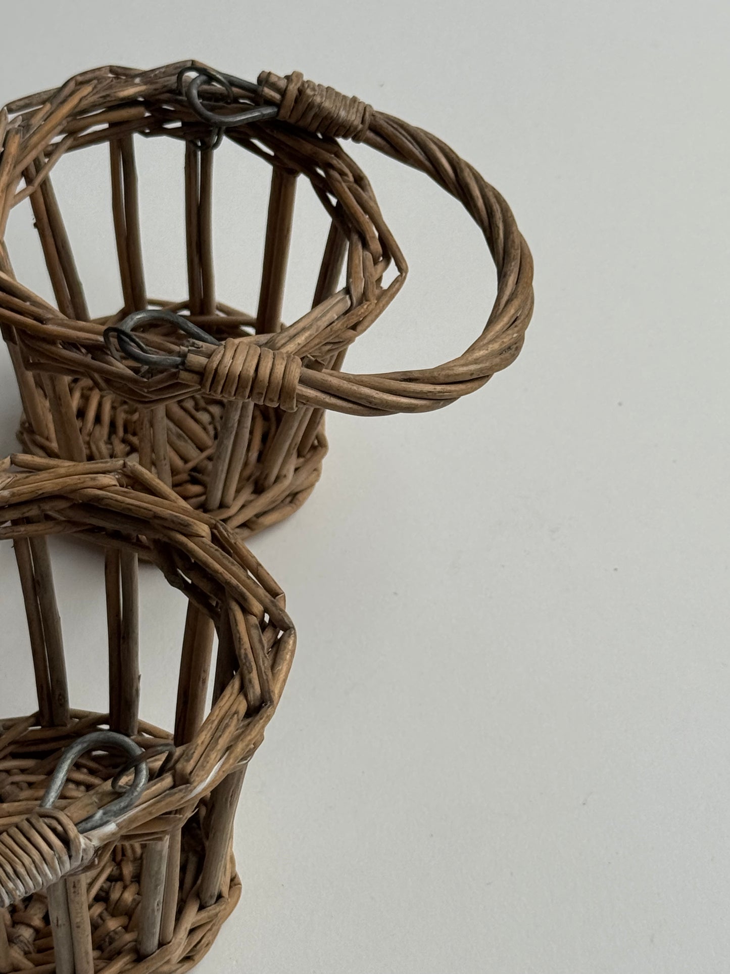 Small Vintage Wicker Baskets