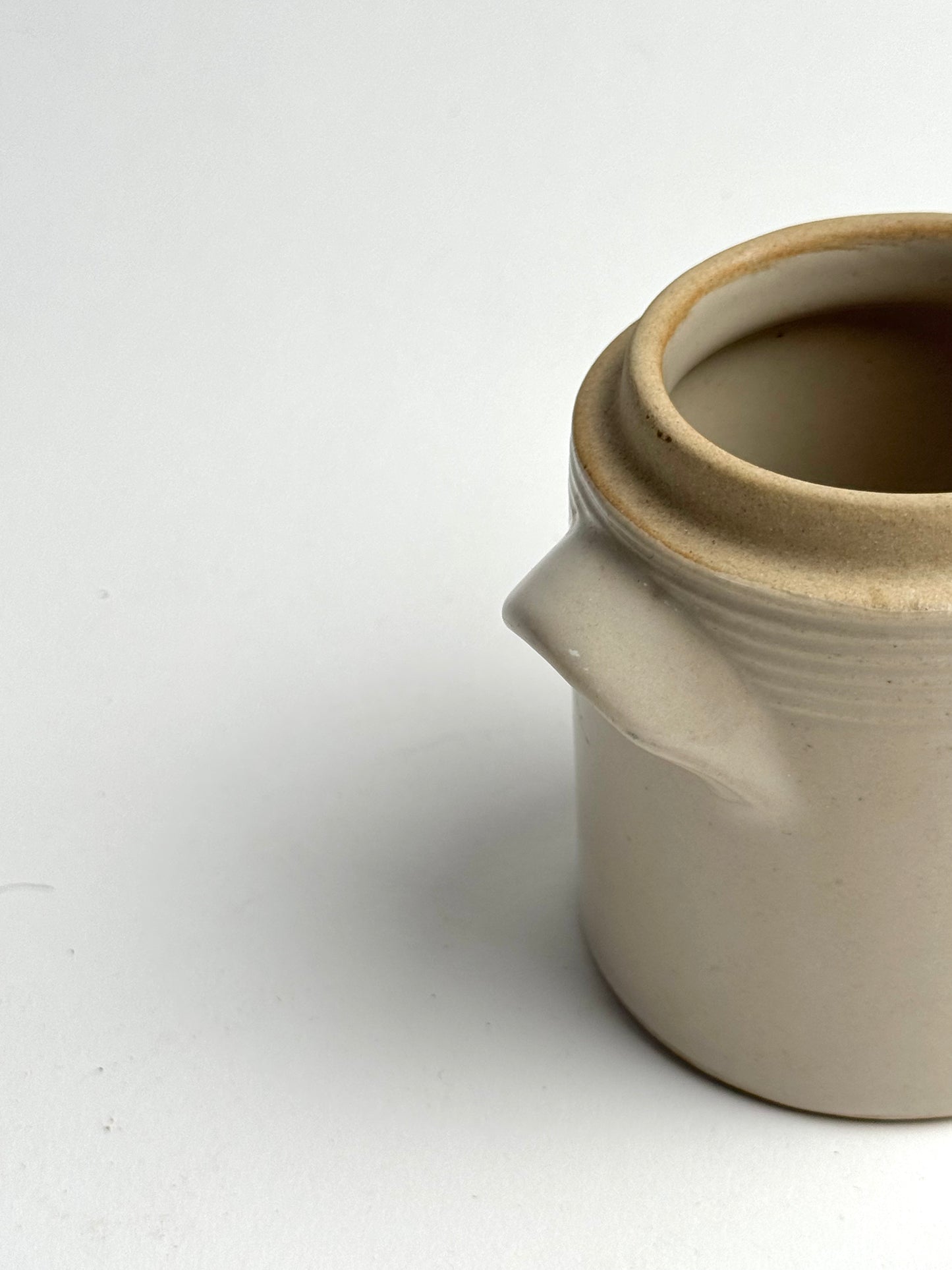 Small Cream French Cofit Pot