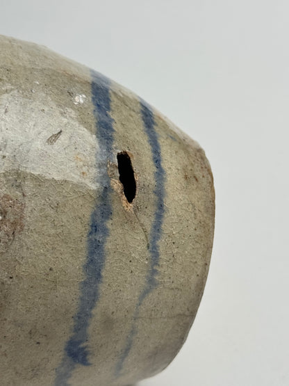 Line Detail Antique Ginger Jar