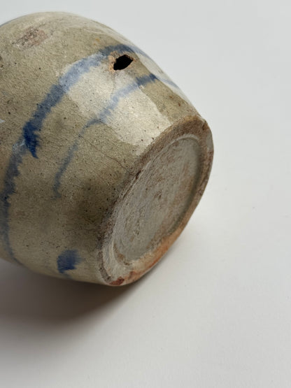 Line Detail Antique Ginger Jar