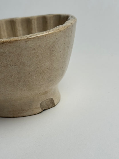 Vintage Cream Glazed Jelly Mould