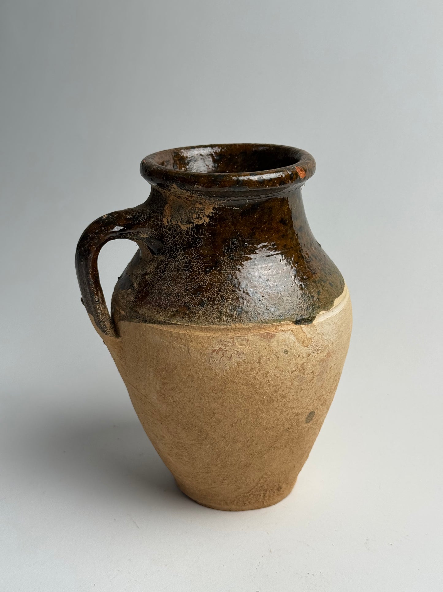 Two Toned Rich Brown Turkish Vessel