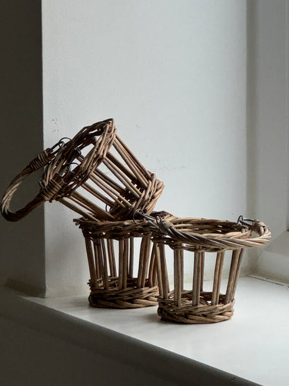 Small Vintage Wicker Baskets