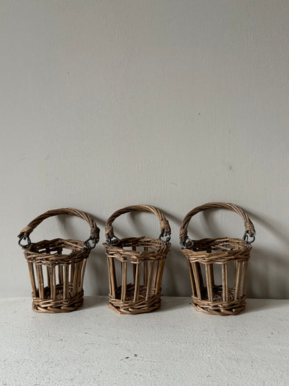 Small Vintage Wicker Baskets
