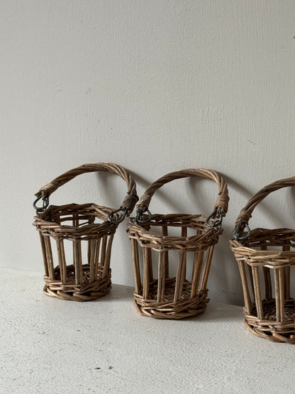 Small Vintage Wicker Baskets