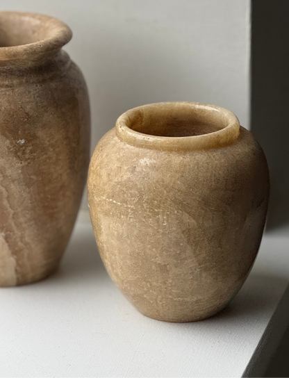 Small Beige Marble Pot