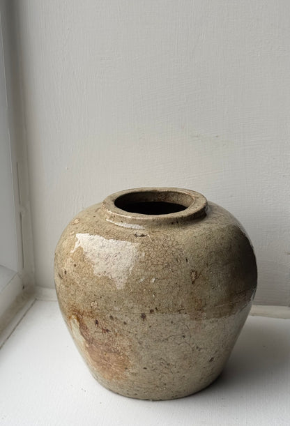 Warm Beige Antique Ginger Jar