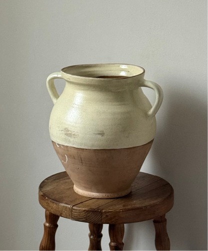 Half Glaze Butter Yellow Urn