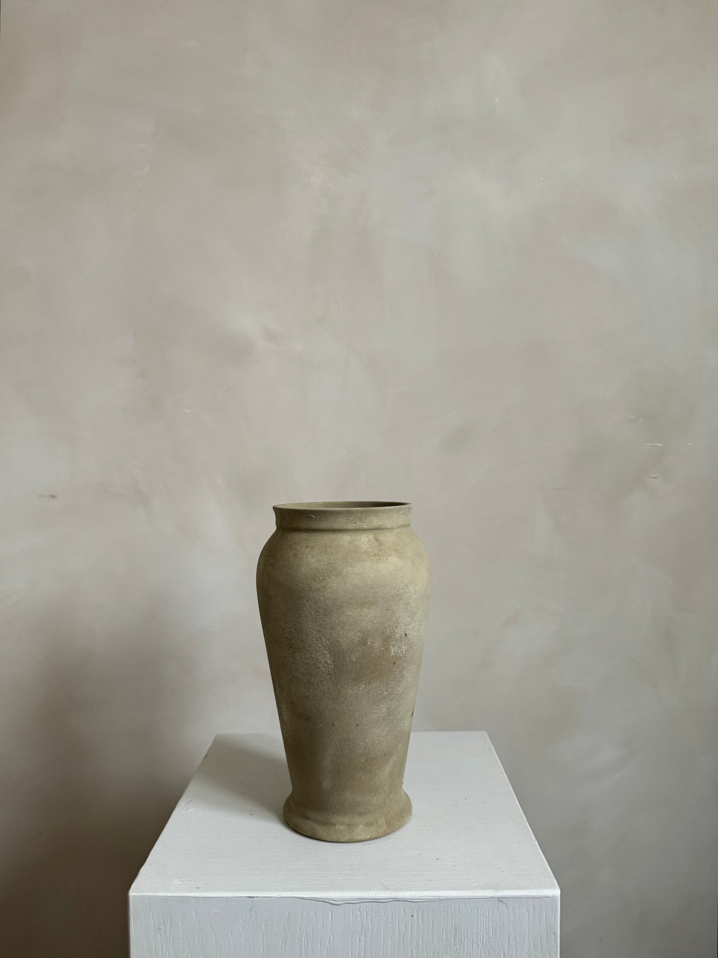 EARTH  |  Light brown beige stone effect vase