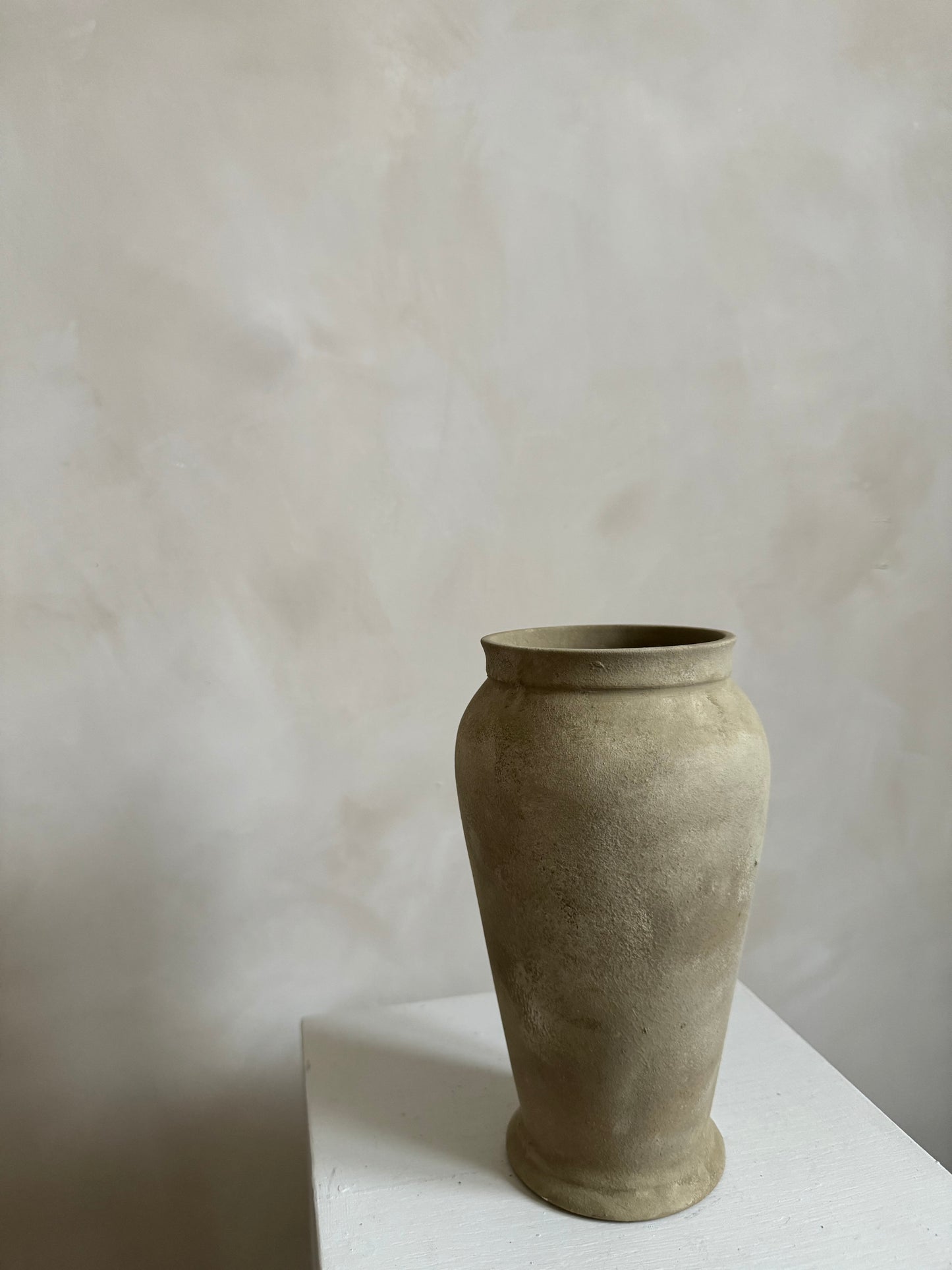 EARTH  |  Light brown beige stone effect vase