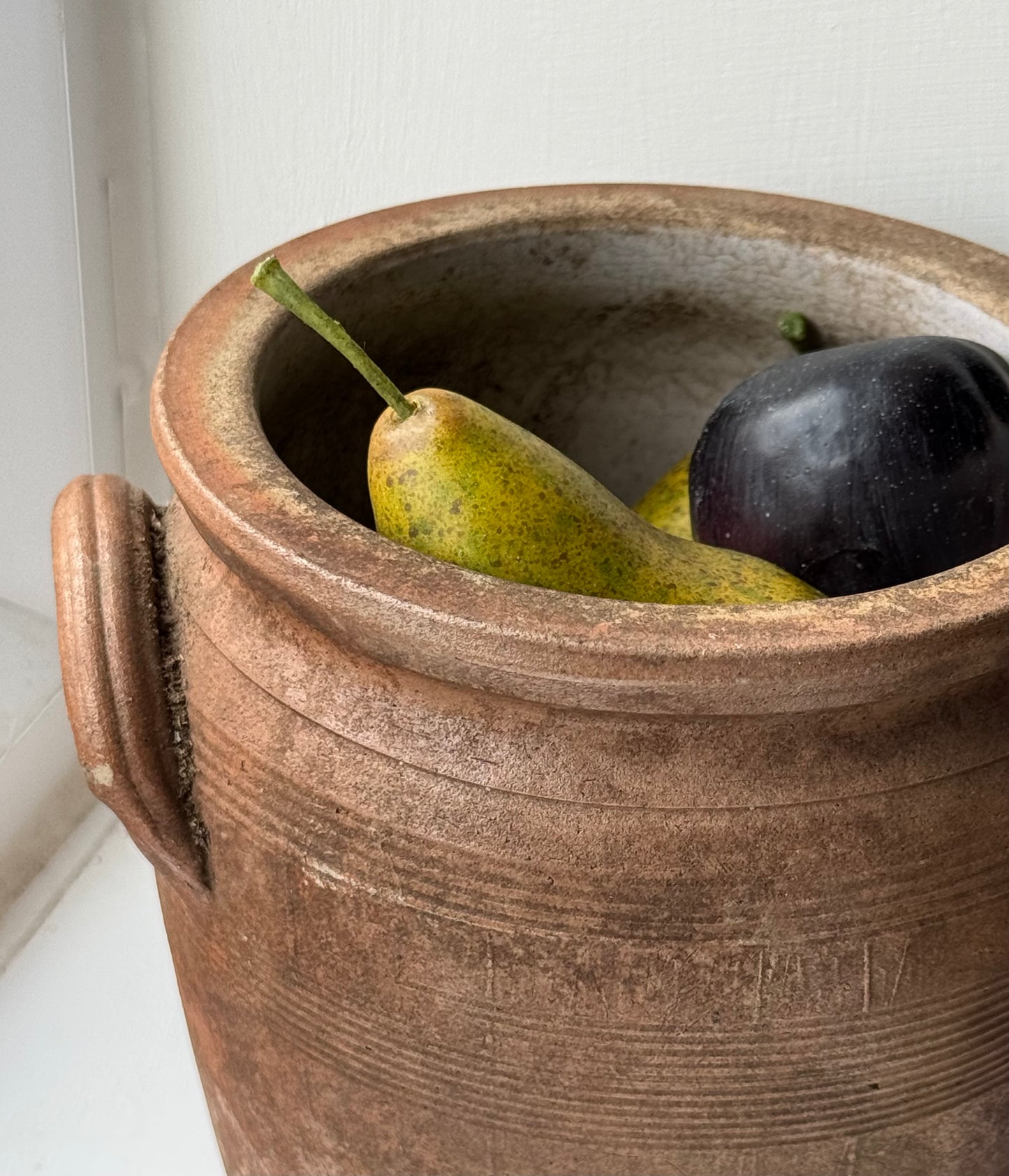 Vintage Brown Confit Pot