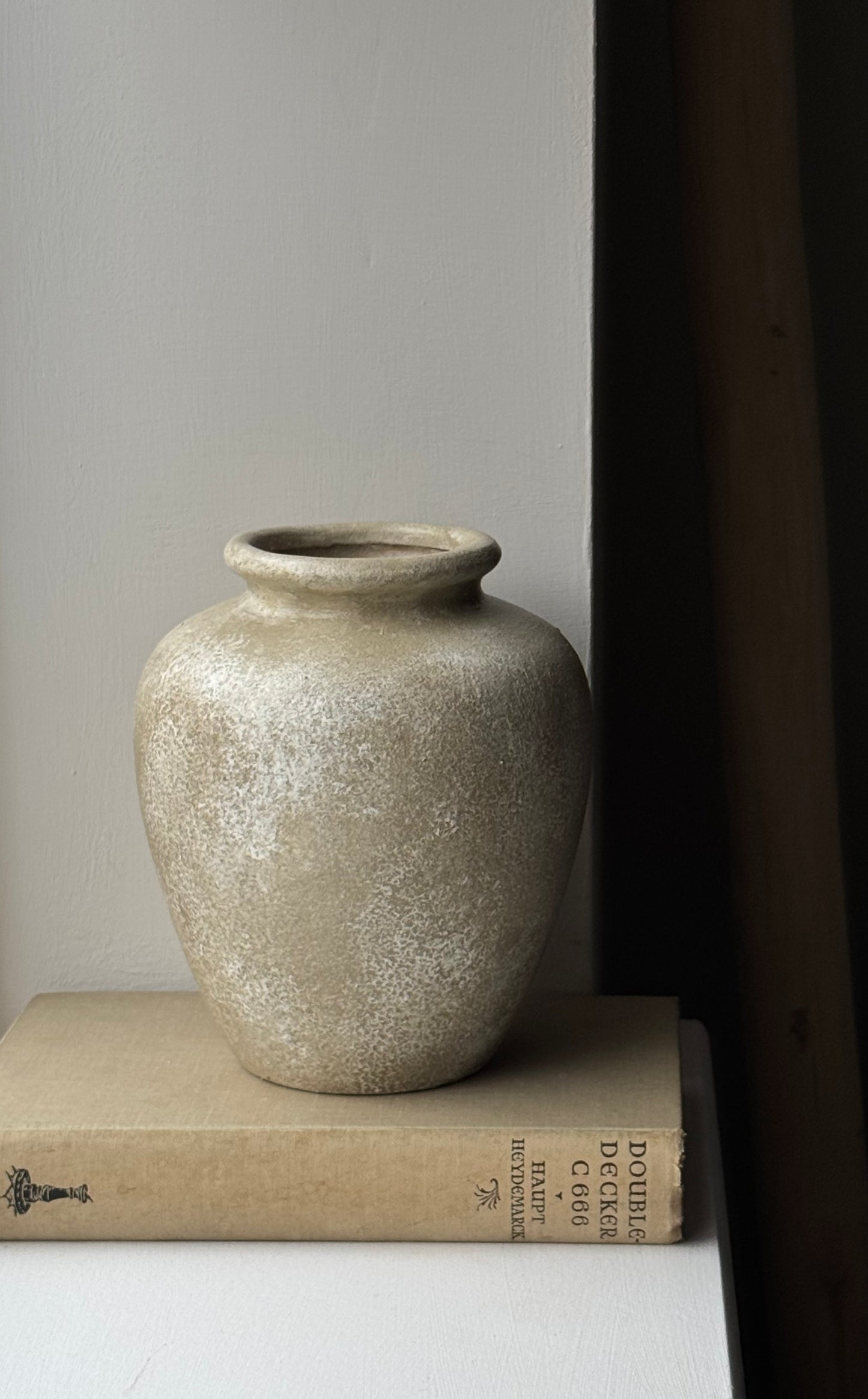 Up-Cycled | Stone-Effect Medium Rounded Urn