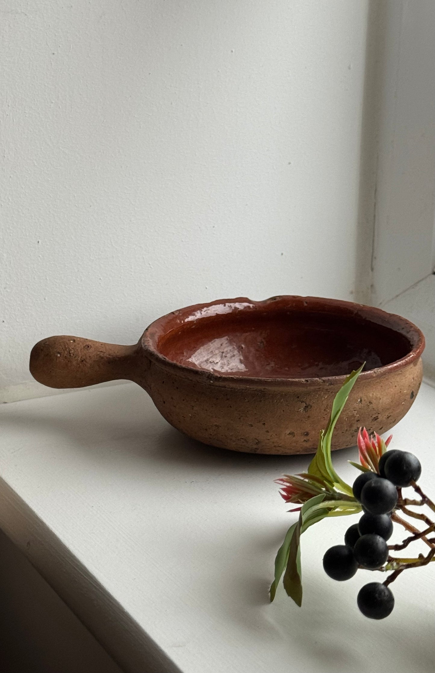 Vintage Handled Terracotta Skillet