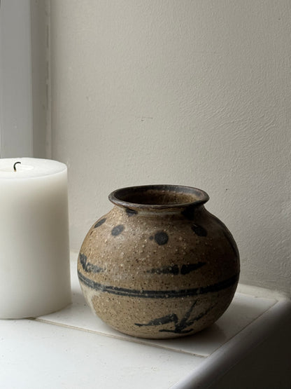 Vintage Earthenware Rounded Patterned Pot