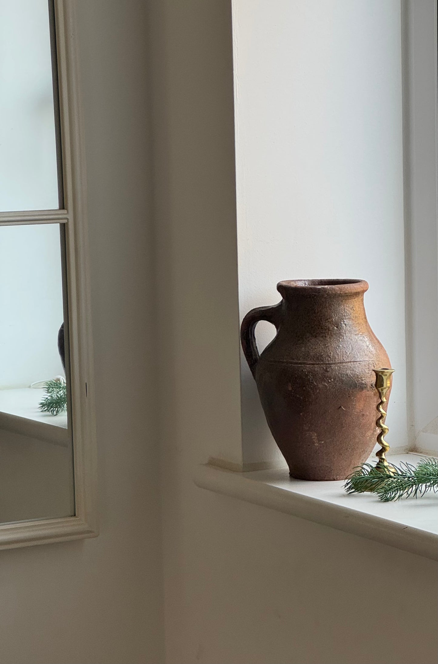 Deep Brown Turkish Vessel