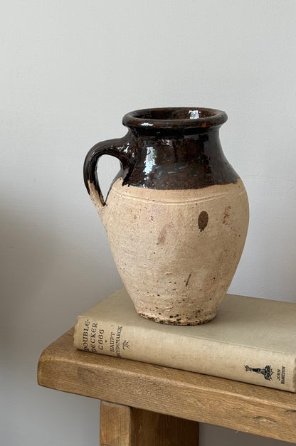 Two Toned Brown Turkish Vessel