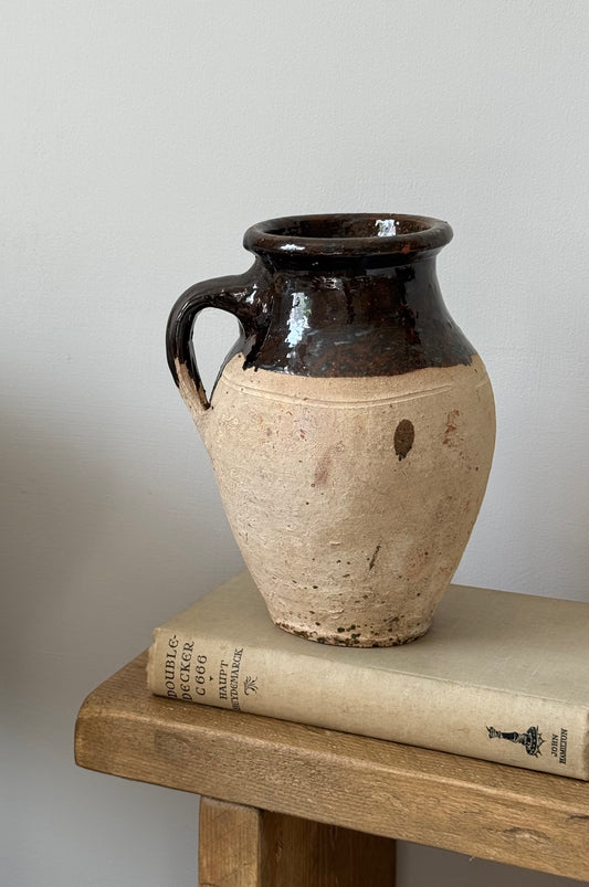 Two Toned Brown Turkish Vessel