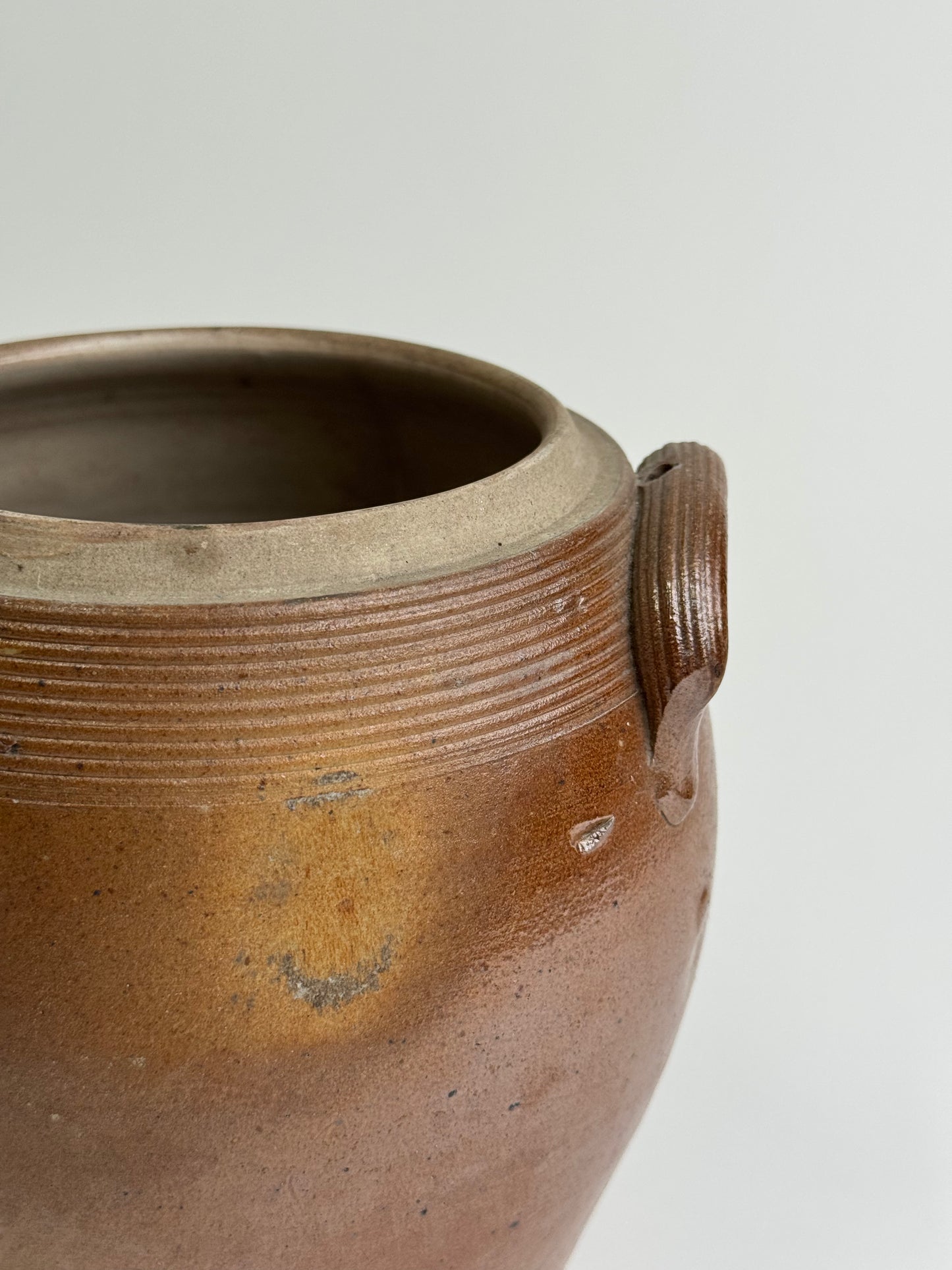 Large Brown Vintage Storage Pot