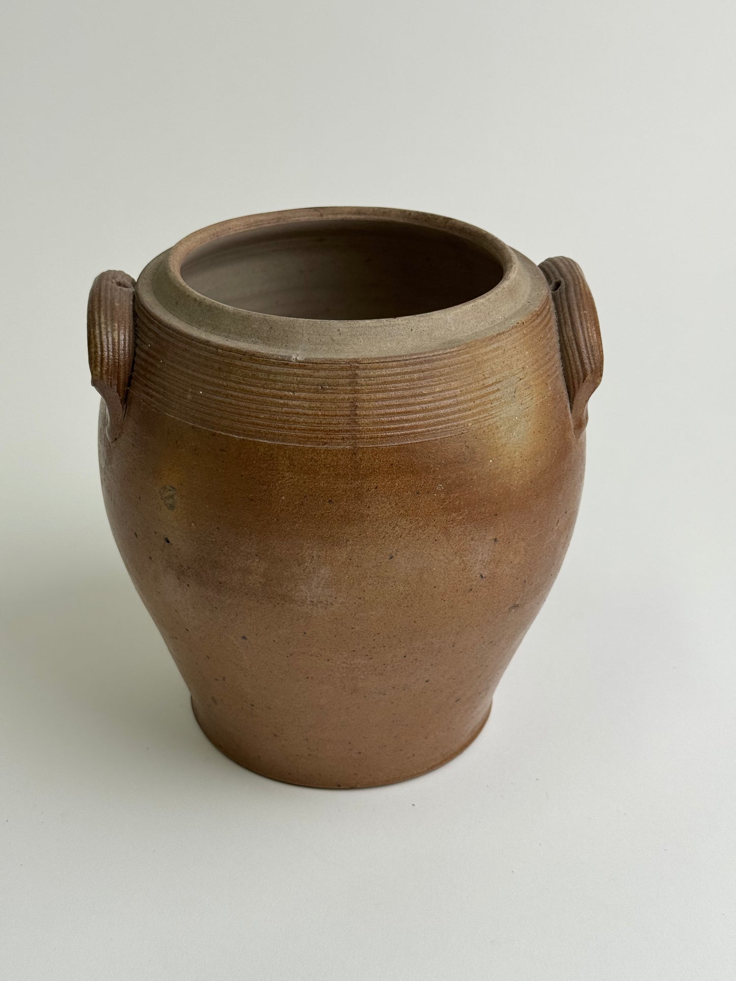 Large Brown Vintage Storage Pot