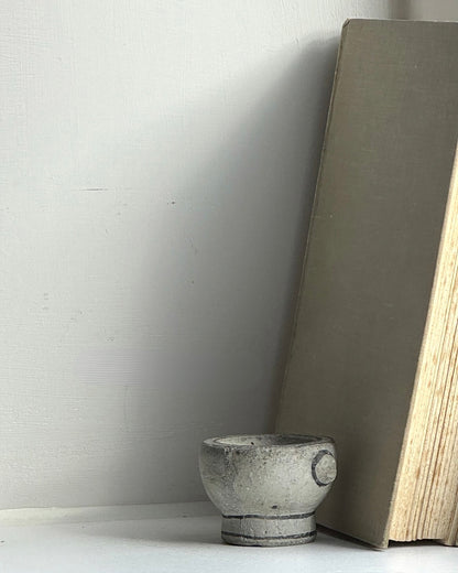 Miniature Chalky Grey Mortar